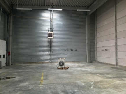 Activités / entrepôts à louer – IVRY SUR SEINE (94200) – 2