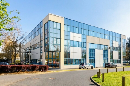Activités / entrepôts à louer – FRESNES (94260) – 3