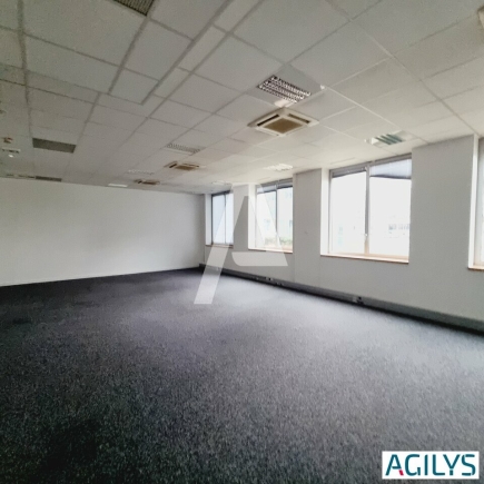 Bureaux à louer – RUNGIS (94150) – 2
