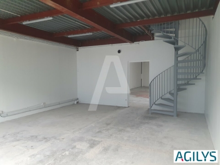 Activités / entrepôts à louer – CHAMPIGNY SUR MARNE (94500) – 5