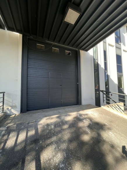 Activités / entrepôts à louer – RUNGIS (94150) – 3