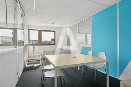 Bureaux à louer – IVRY SUR SEINE (94200) – 3