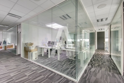 Activités / entrepôts à louer – IVRY SUR SEINE (94200) – 3