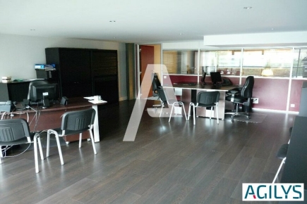 Bureaux à louer – IVRY-SUR-SEINE (94200) – 1