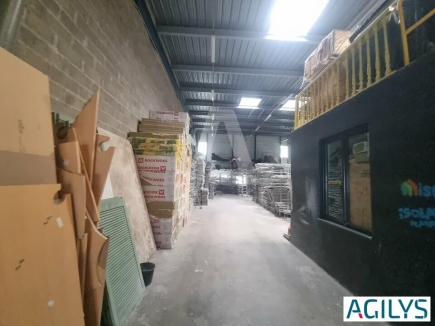 Activités / entrepôts à louer – FRESNES (94260) – 5