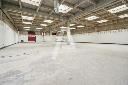 Activités / entrepôts à louer – RUNGIS (94150) – 2