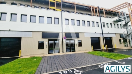 Activités / entrepôts à louer – FRESNES (94260) – 3