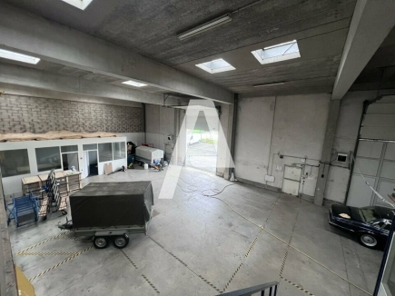 Activités / entrepôts à louer – VITRY SUR SEINE (94400) – 1