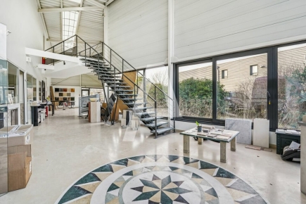 Activités / entrepôts à louer – VITRY-SUR-SEINE (94400) – 5