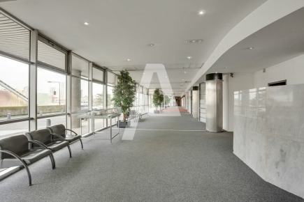 Bureaux à louer – IVRY SUR SEINE (94200) – 1