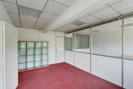 Bureaux à vendre – LE KREMLIN-BICÊTRE (94270) – 1