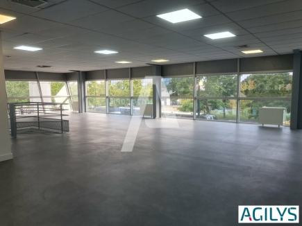 Activités / entrepôts à louer – CHAMPIGNY-SUR-MARNE (94500) – 3