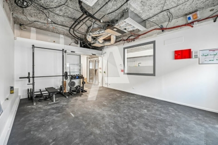 Bureaux à louer – IVRY-SUR-SEINE (94200) – 1