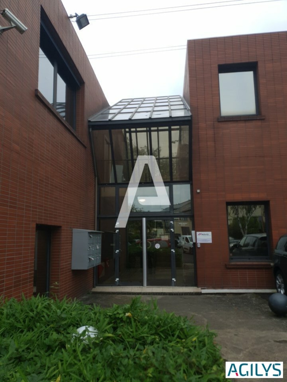 Bureaux à louer – IGNY (91430) – 1