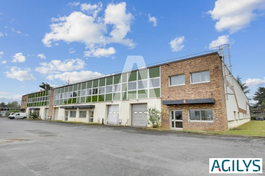 Activités / entrepôts à louer – LES ULIS (91140) – 1
