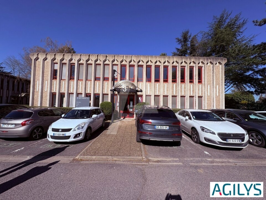 Activités / entrepôts à vendre – LES ULIS (91140) – 1