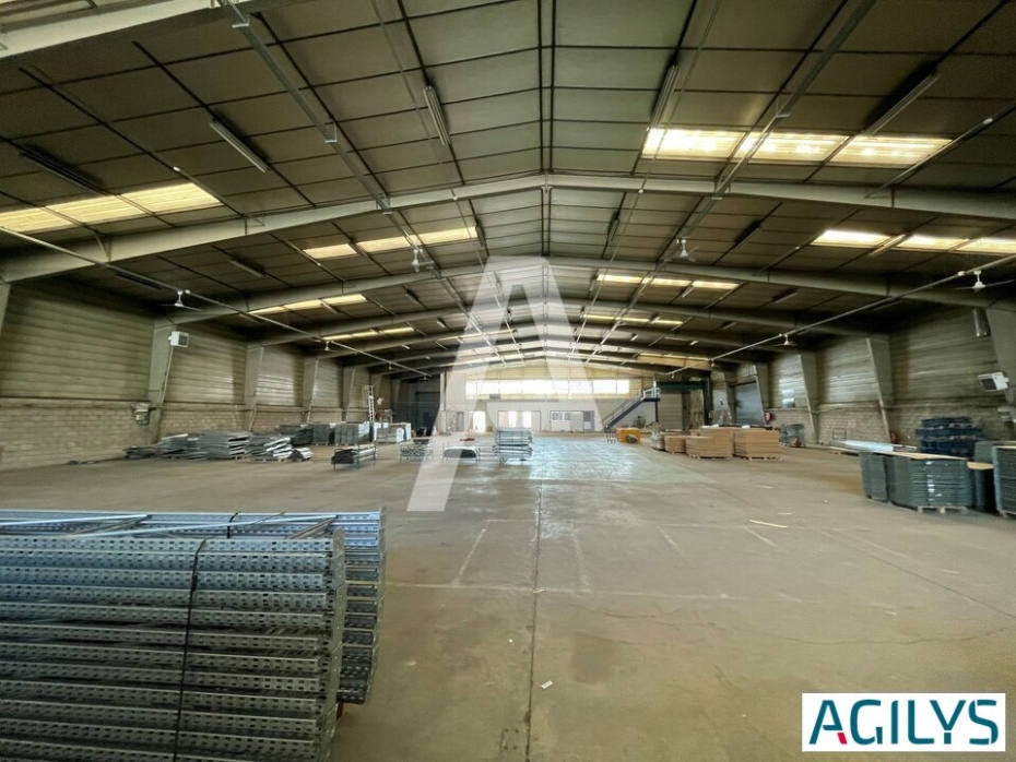 Activités / entrepôts à louer – MORANGIS (91420) – 1