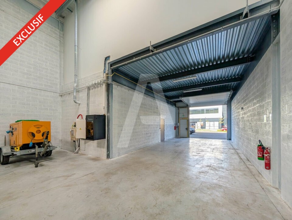 Activités / entrepôts à louer – VILLEBON-SUR-YVETTE (91140) – 1