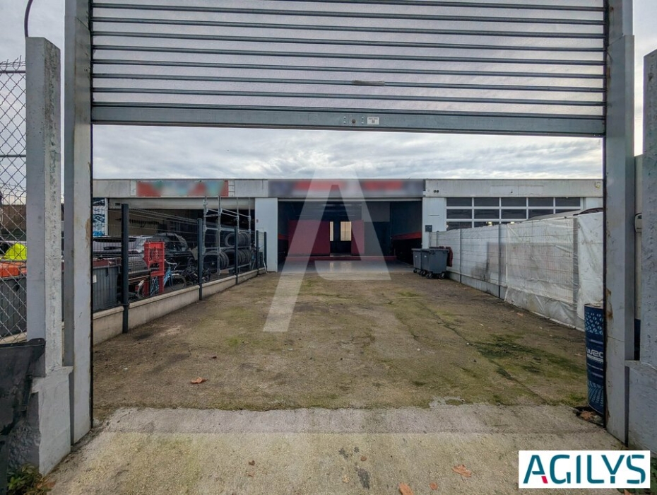 Activités / entrepôts à louer – LINAS (91310) – 1