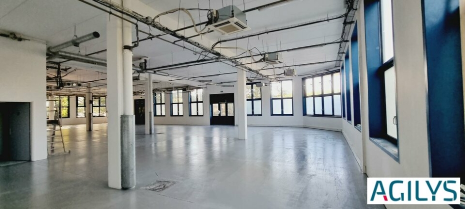 Activités / entrepôts à louer – FRESNES (94260) – 1