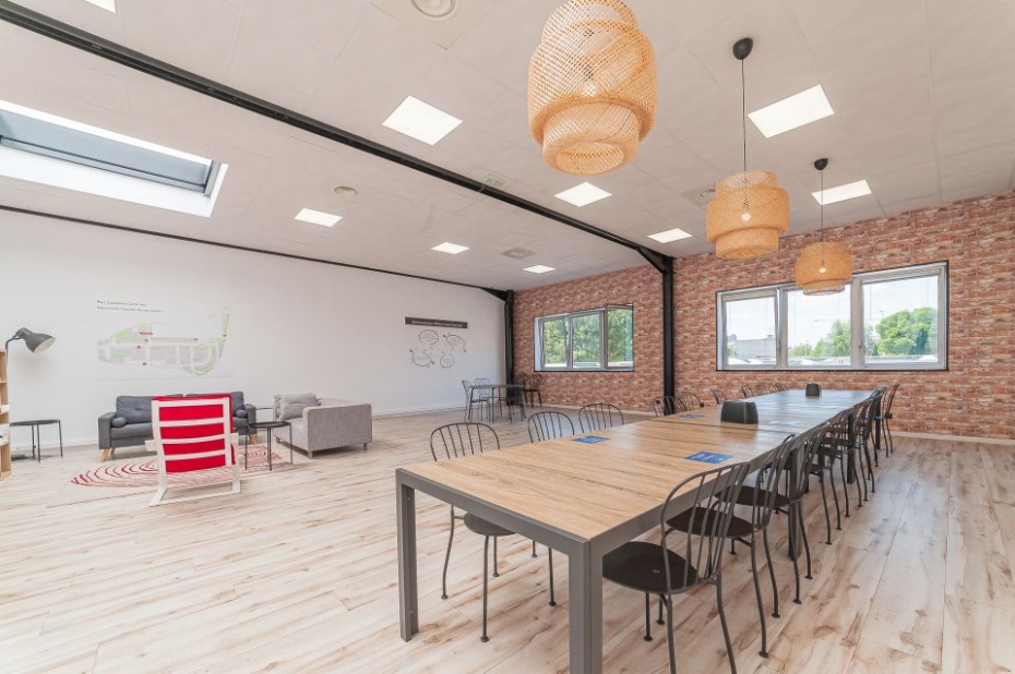 Activités / entrepôts à louer – IVRY SUR SEINE (94200) – 1