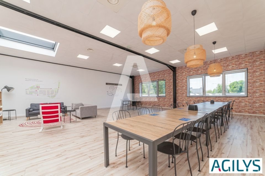 Activités / entrepôts à louer – IVRY SUR SEINE (94200) – 1