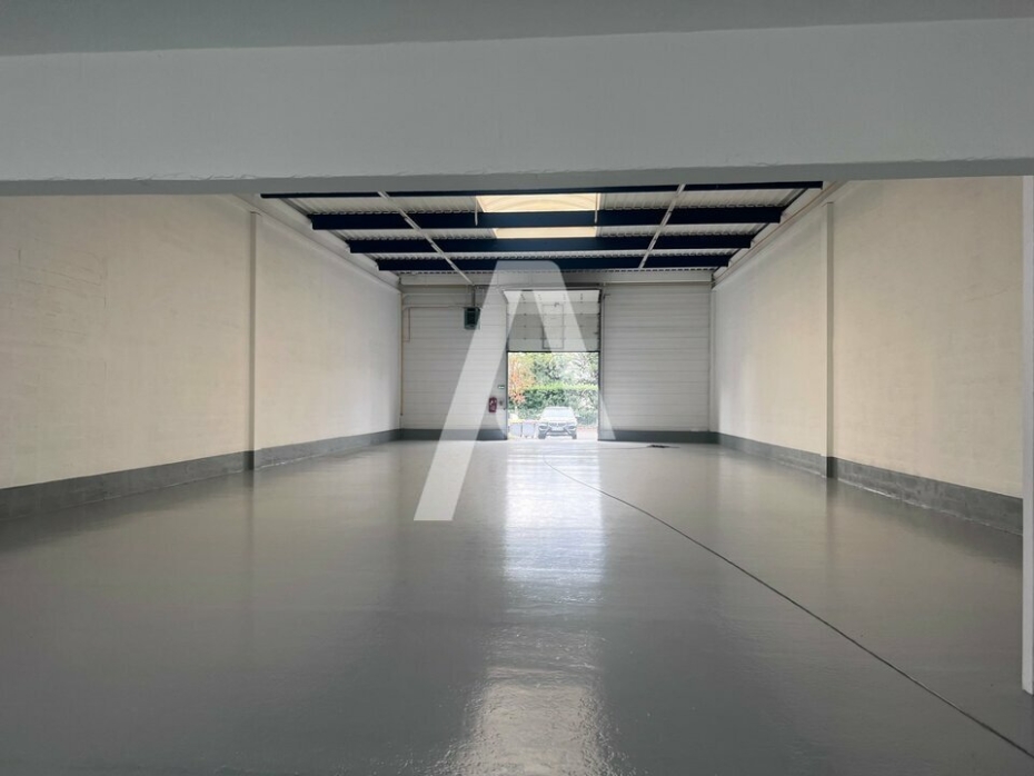 Activités / entrepôts à louer – BONNEUIL SUR MARNE (94380) – 1