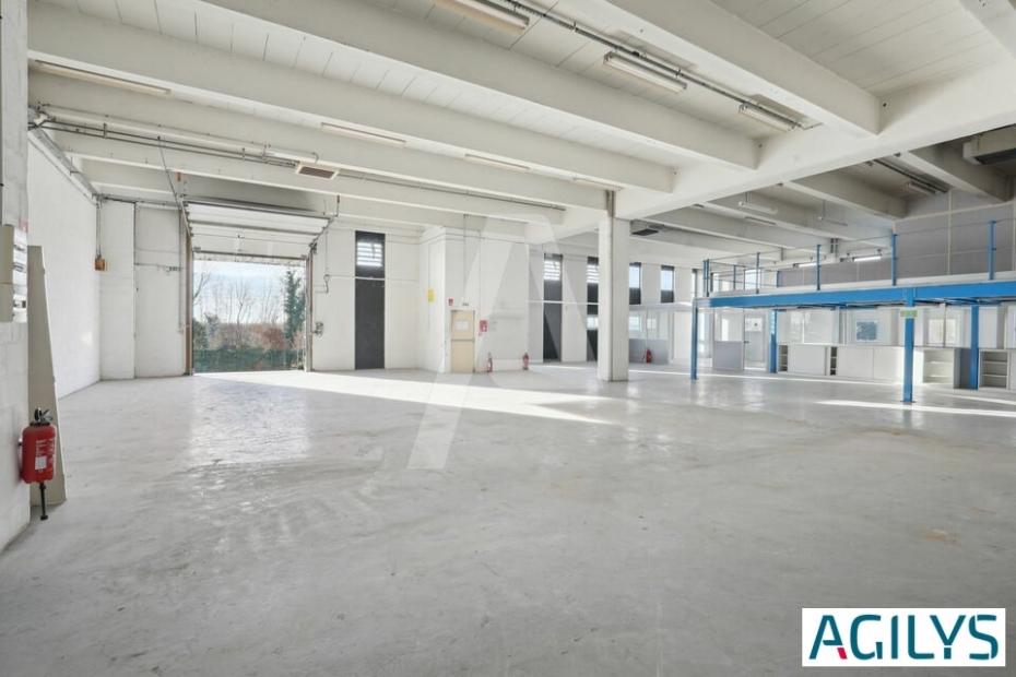 Activités / entrepôts à louer – RUNGIS (94150) – 1