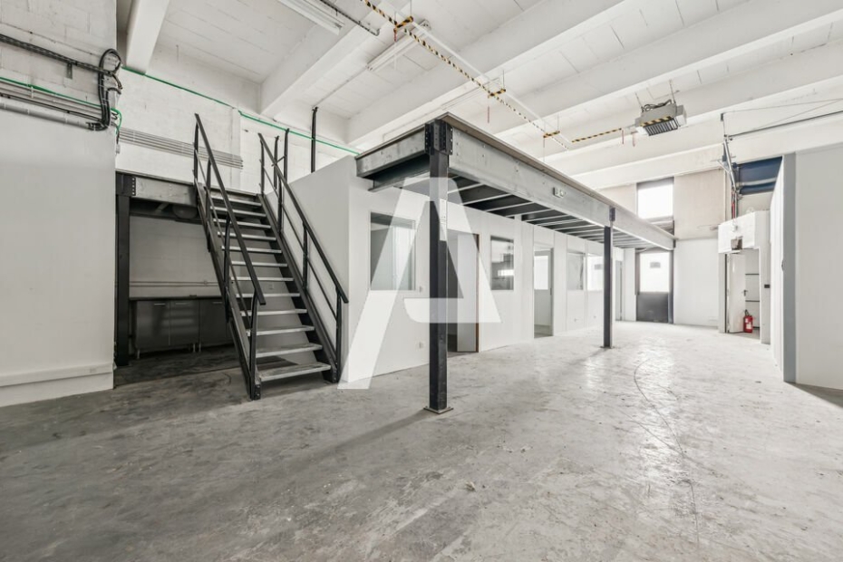 Activités / entrepôts à louer – RUNGIS (94150) – 1