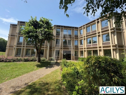 Activités / entrepôts à vendre - SACLAY – Photo 1