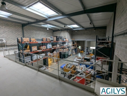 Activités / entrepôts à louer - MAGNY-LES-HAMEAUX – Photo 1