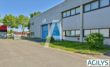 Activités / entrepôts à louer - COLLÉGIEN – Photo 1