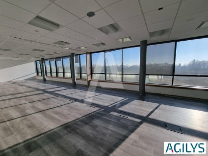 Bureaux à louer - SAINT AUBIN – Photo 1