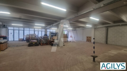 Activités / entrepôts à louer - PALAISEAU – Photo 1