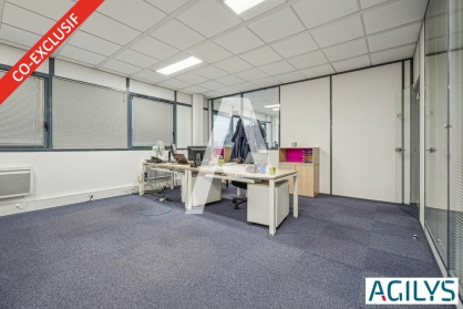 Activités / entrepôts à vendre - SACLAY – Photo 1