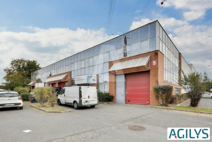 Activités / entrepôts à louer - MASSY – Photo 1