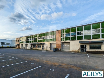 Activités / entrepôts à louer - LES ULIS – Photo 1