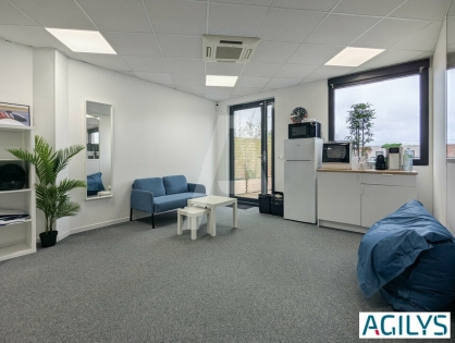 Bureaux à louer - MASSY – Photo 1
