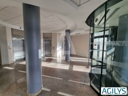 Bureaux à louer - CHARENTON LE PONT – Photo 1