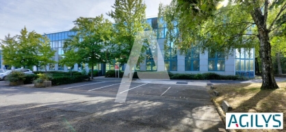 Activités / entrepôts à louer - FRESNES – Photo 1