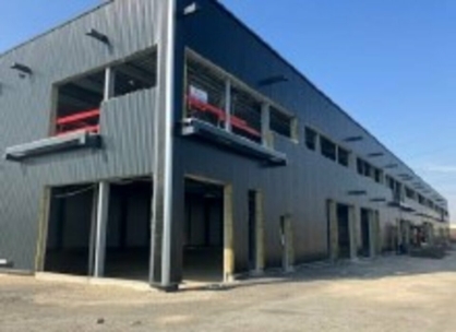 Activités / entrepôts à louer - CRETEIL – Photo 1