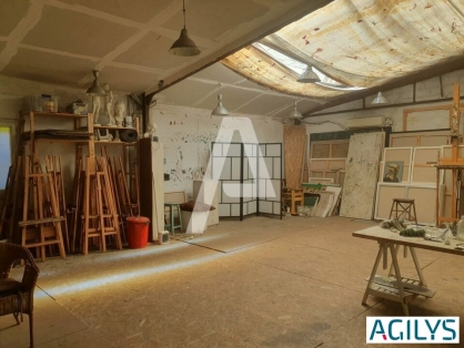 Activités / entrepôts à louer - IVRY-SUR-SEINE – Photo 1