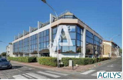 Bureaux à louer - GENTILLY – Photo 1