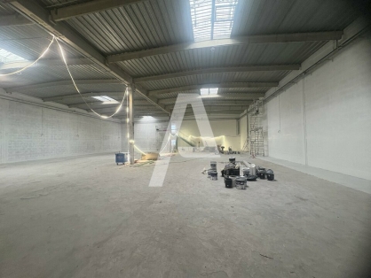 Activités / entrepôts à louer - IVRY SUR SEINE – Photo 1