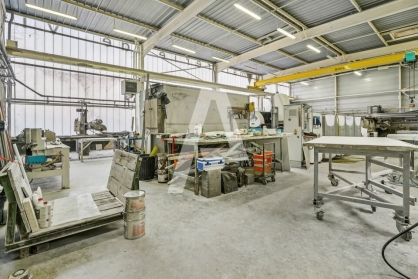 Activités / entrepôts à louer - CHOISY-LE-ROI – Photo 1