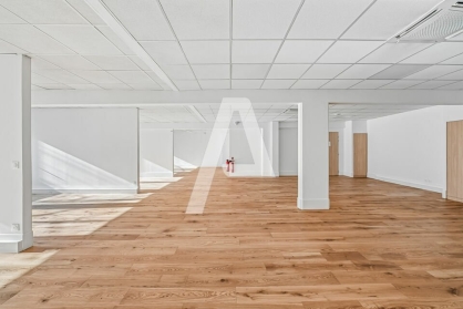 Bureaux à louer - IVRY-SUR-SEINE – Photo 1