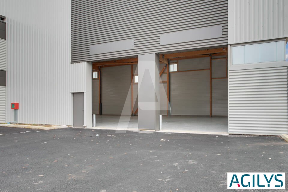 Activités / entrepôts à louer - COLLEGIEN – Photo 1